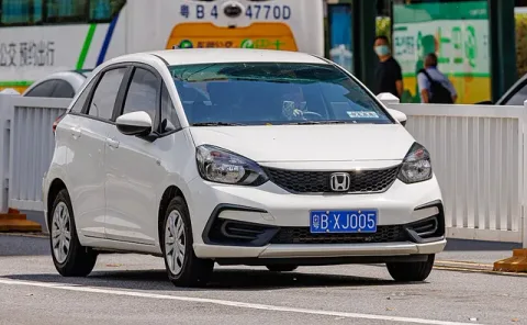 4th gen (GR)